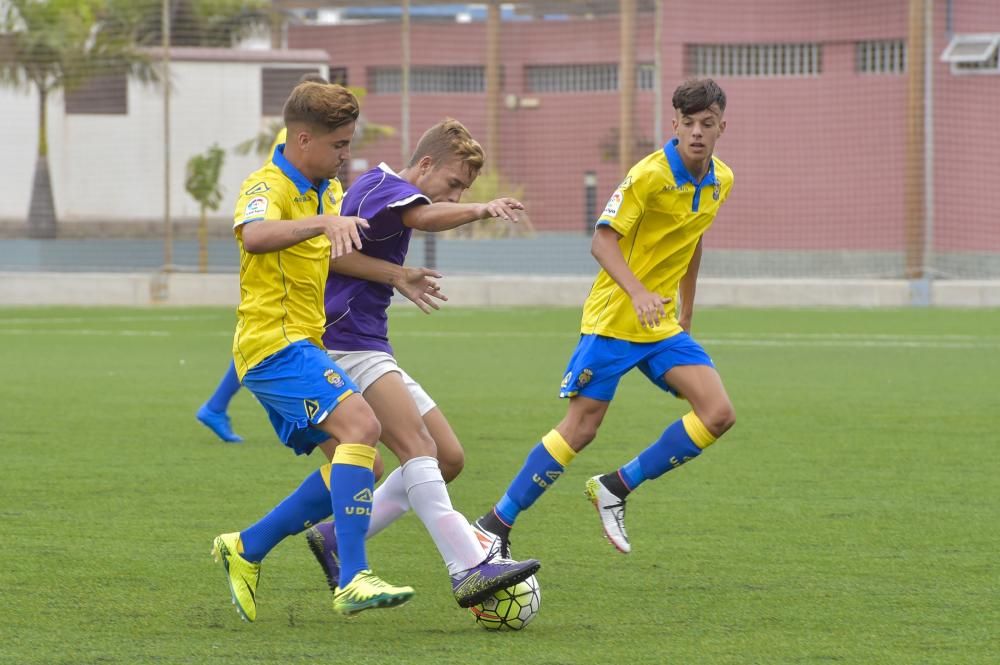 Partido de juvenil división de honor entre UD ...