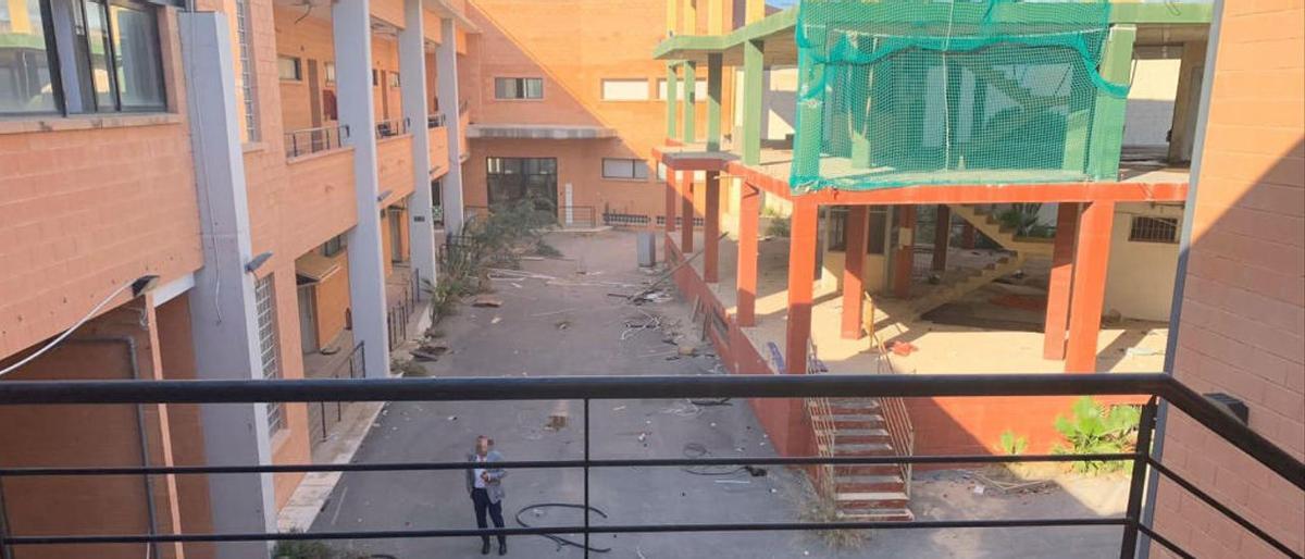 Estado del interior del centro de oficios.