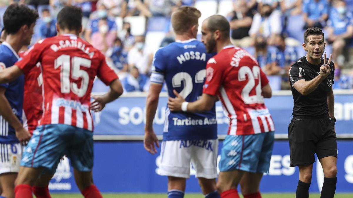 El partido del Real Oviedo, en imágenes