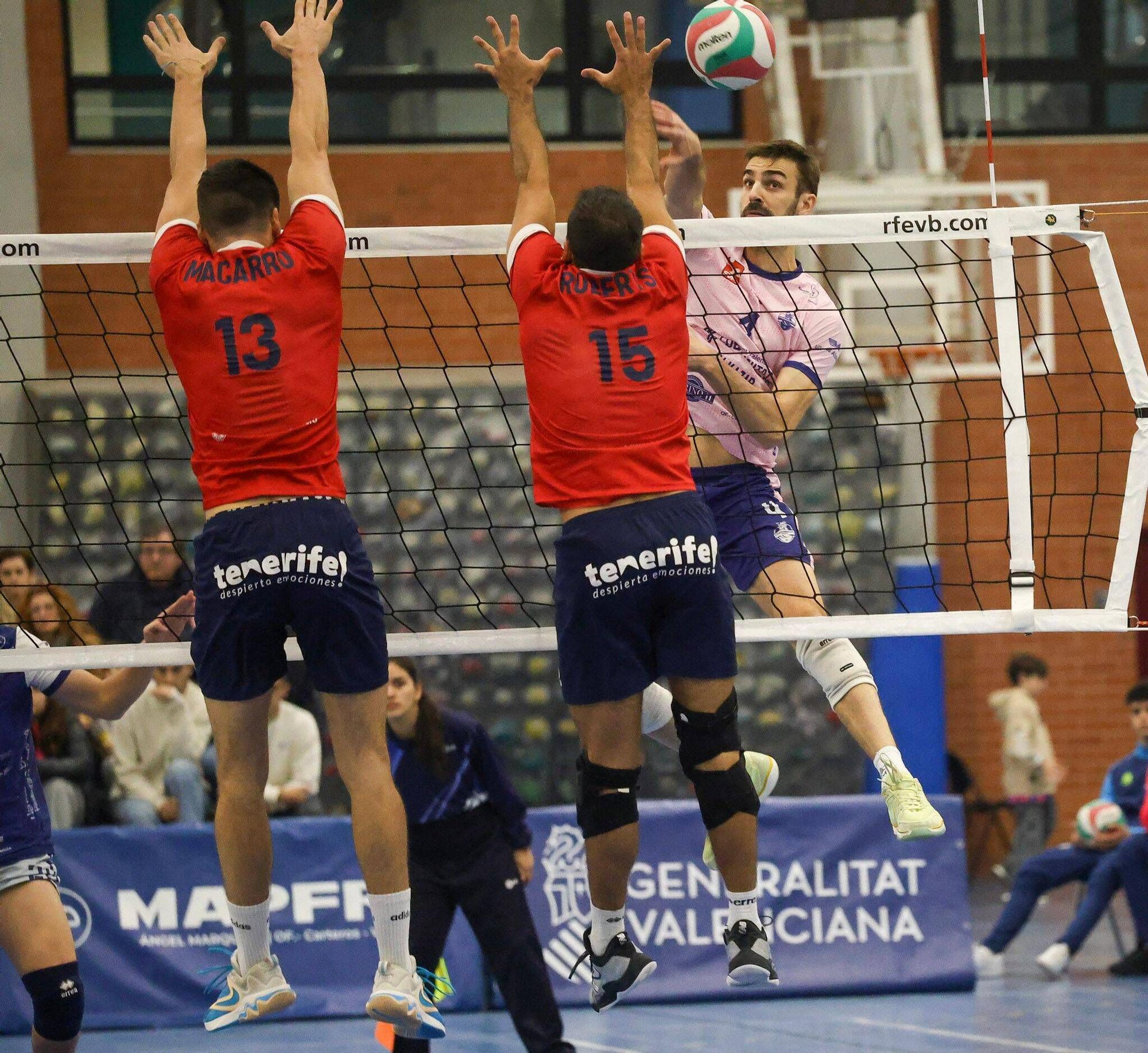 Partido del UPV Léleman Conqueridor ante el Cisneros Alter Tenerife (2-3)