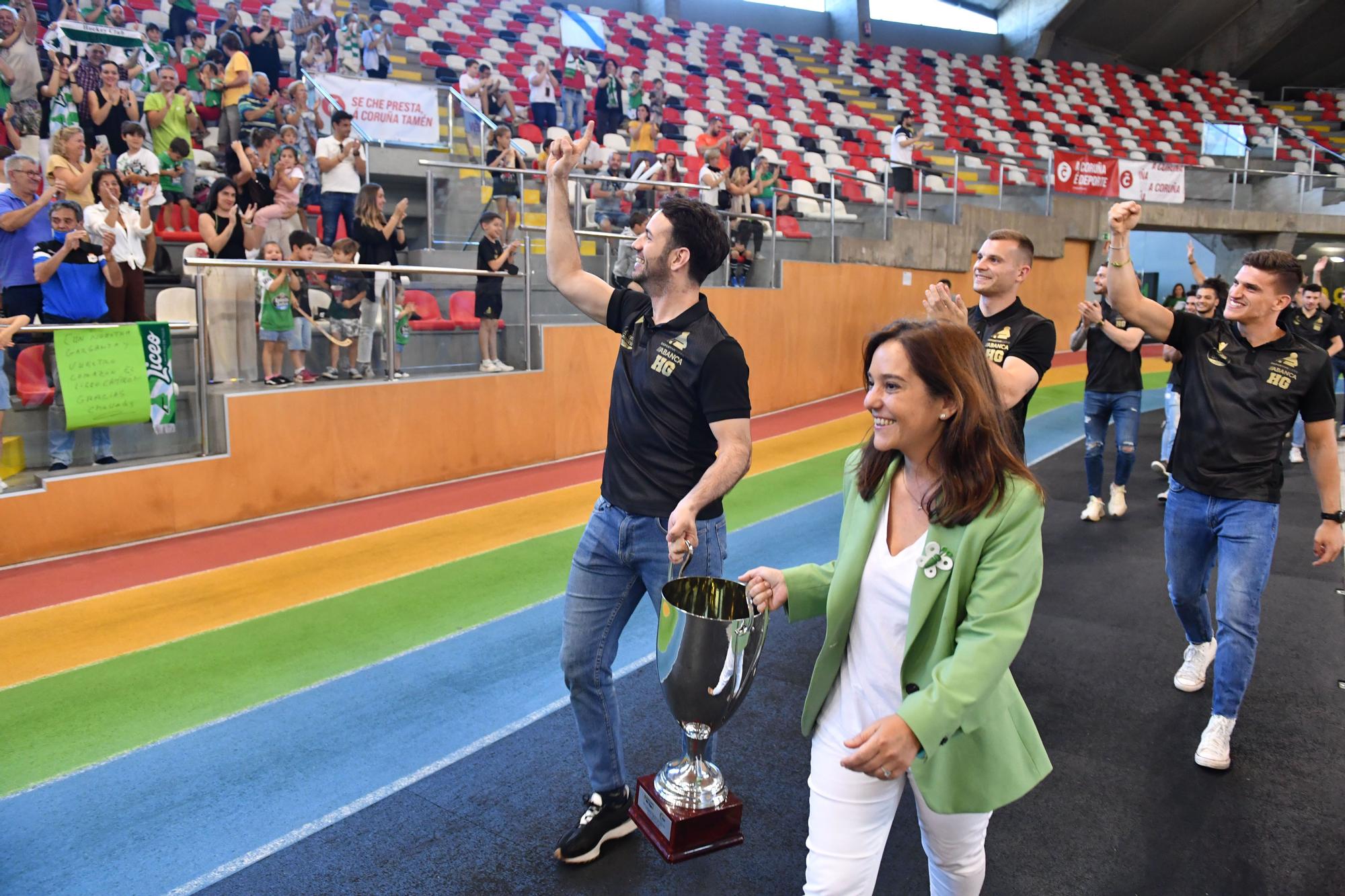 El Liceo celebra el campeonato de liga con la afición en el Palacio de los Deportes de Riazor