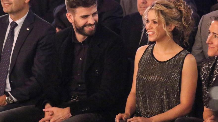Shakira y Piqué en un acto público