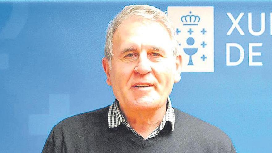 Jesús Orejas, jefe de Sanidade Animal: «El riesgo cero no existe: mejor no tocar aves muertas»