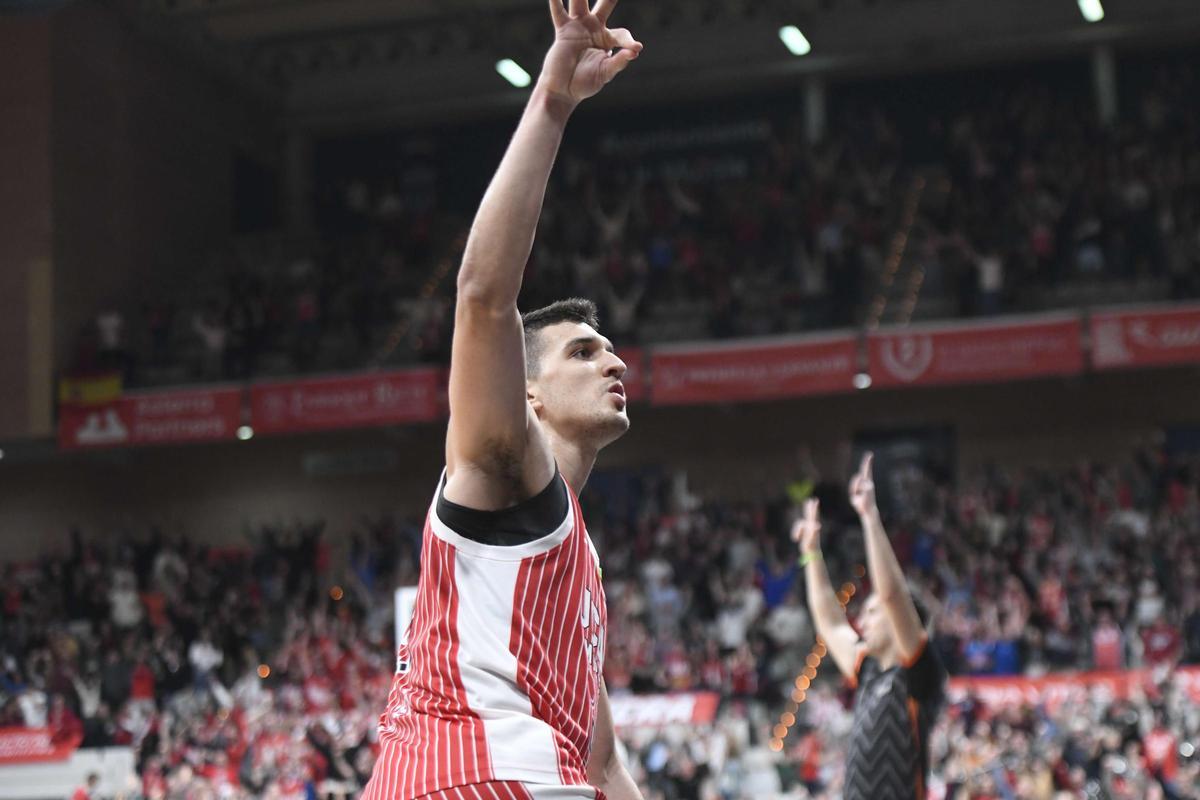 Todas las imágenes de la épica victoria del UCAM Murcia frente al Barcelona