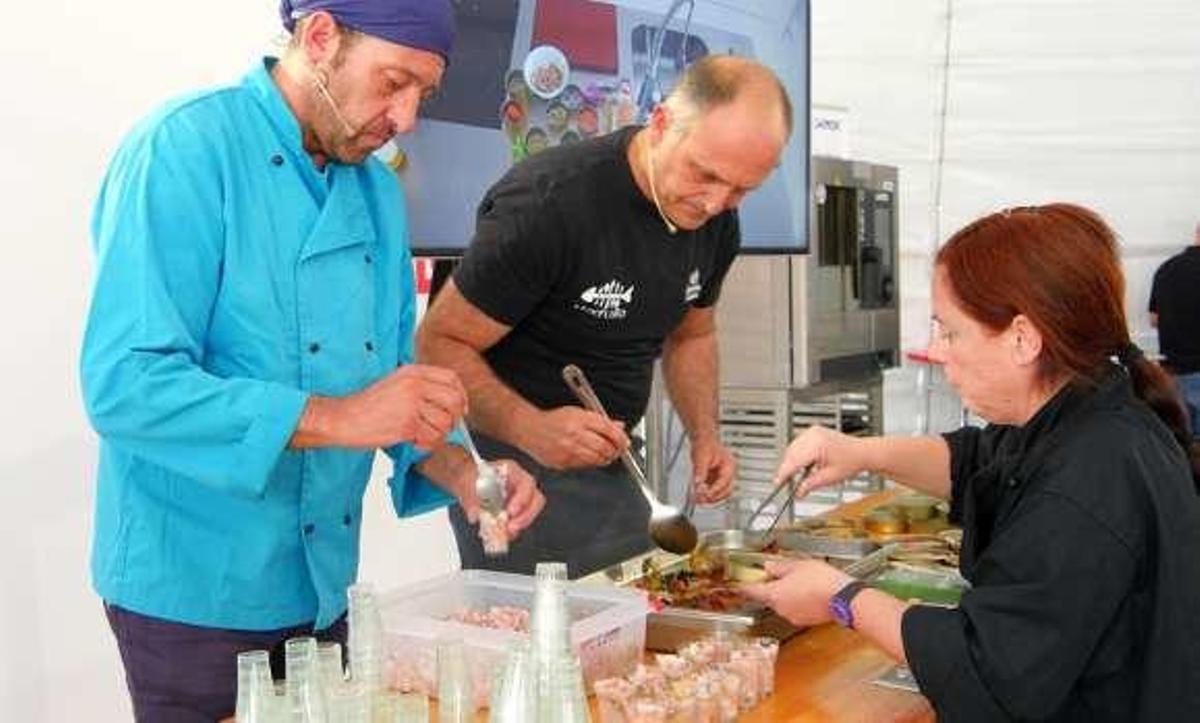 &quot;La Cocina del Mar&quot; da valor a productos como el &quot;muxo&quot; y las hierbas de litoral