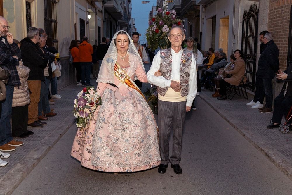 Picassent celebra la ofrenda y la misa de Flores a Nuestra Señora de Vallivana