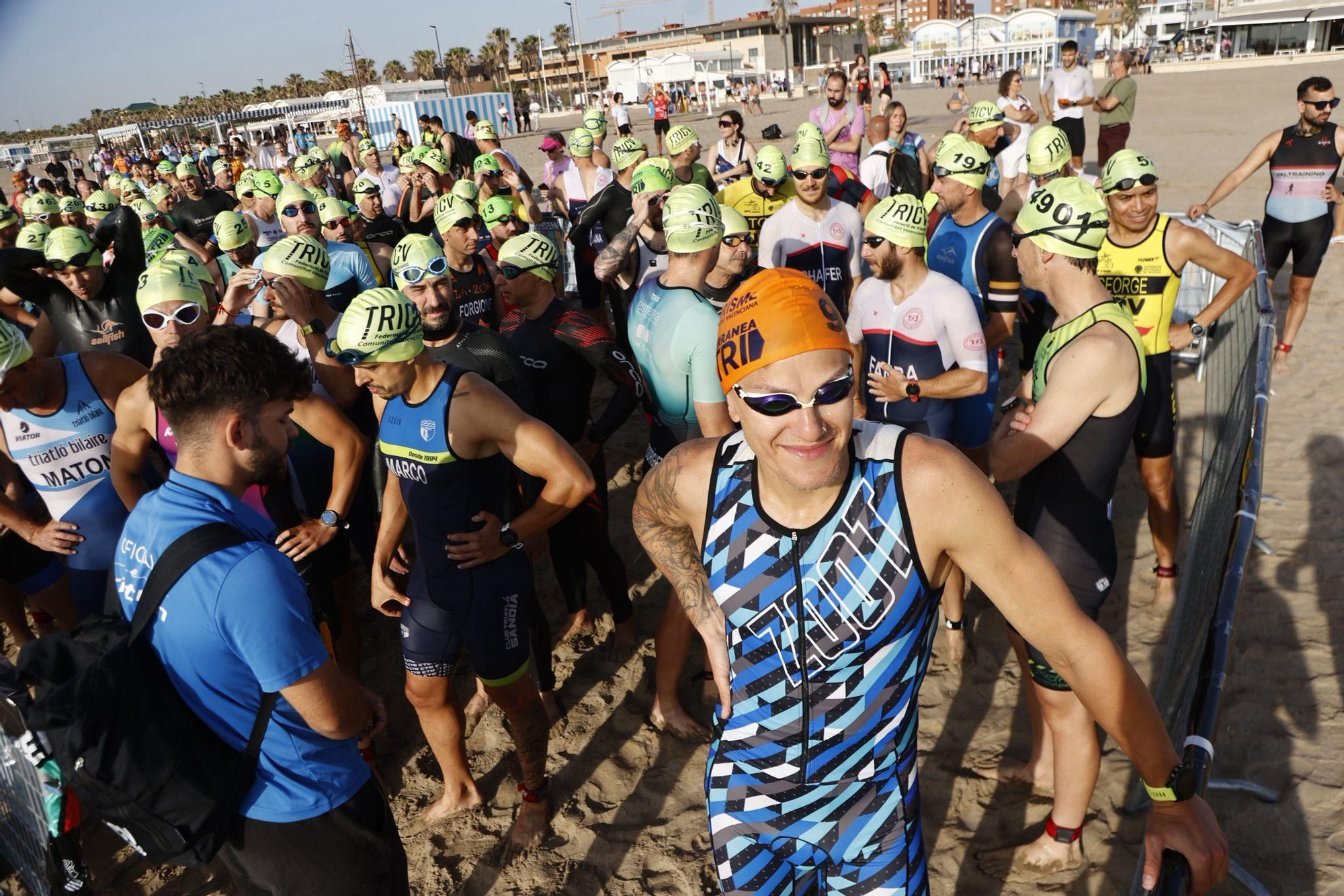Las mejores imágenes del Mediterránea Triatlón de València