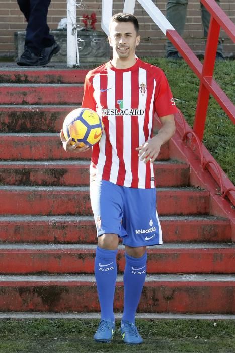 Presentación de Hernán Santana como nuevo jugador del Sporting