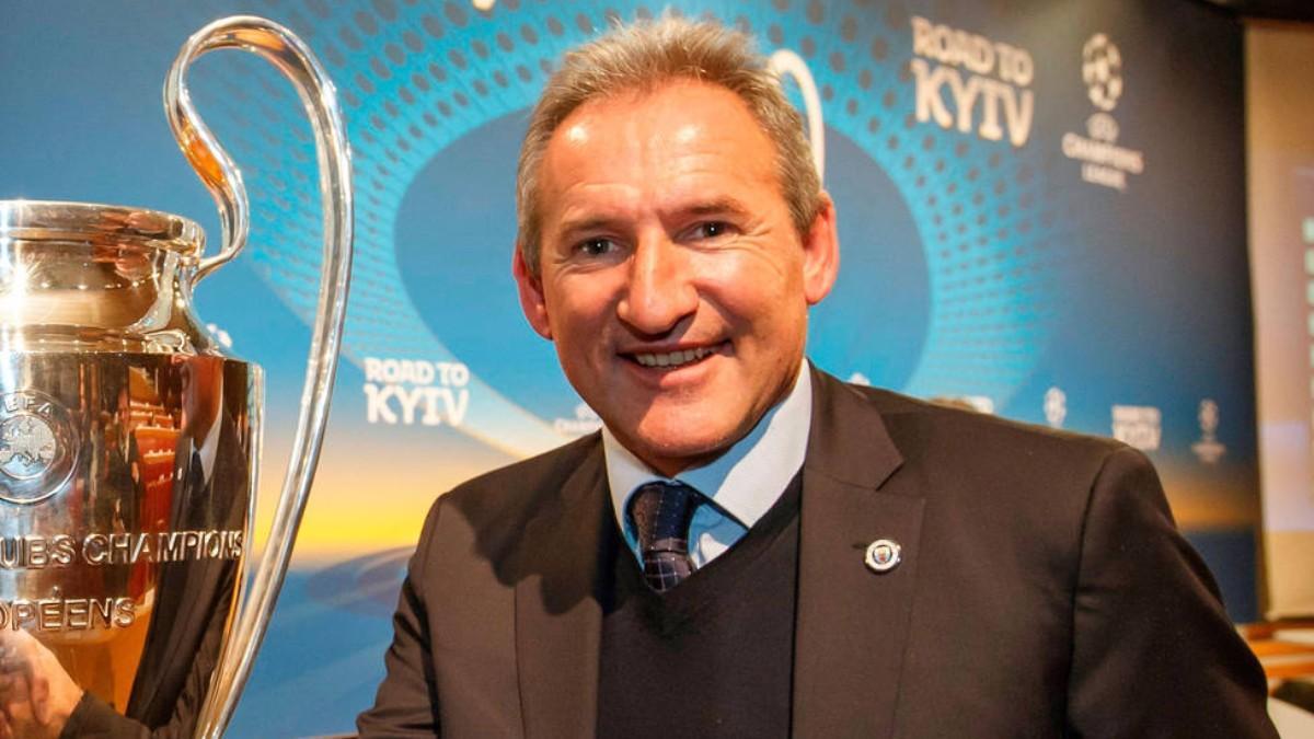 Txiki Begiristain expresó sus sensaciones tras el sorteo de los cuartos de Champions | EFE