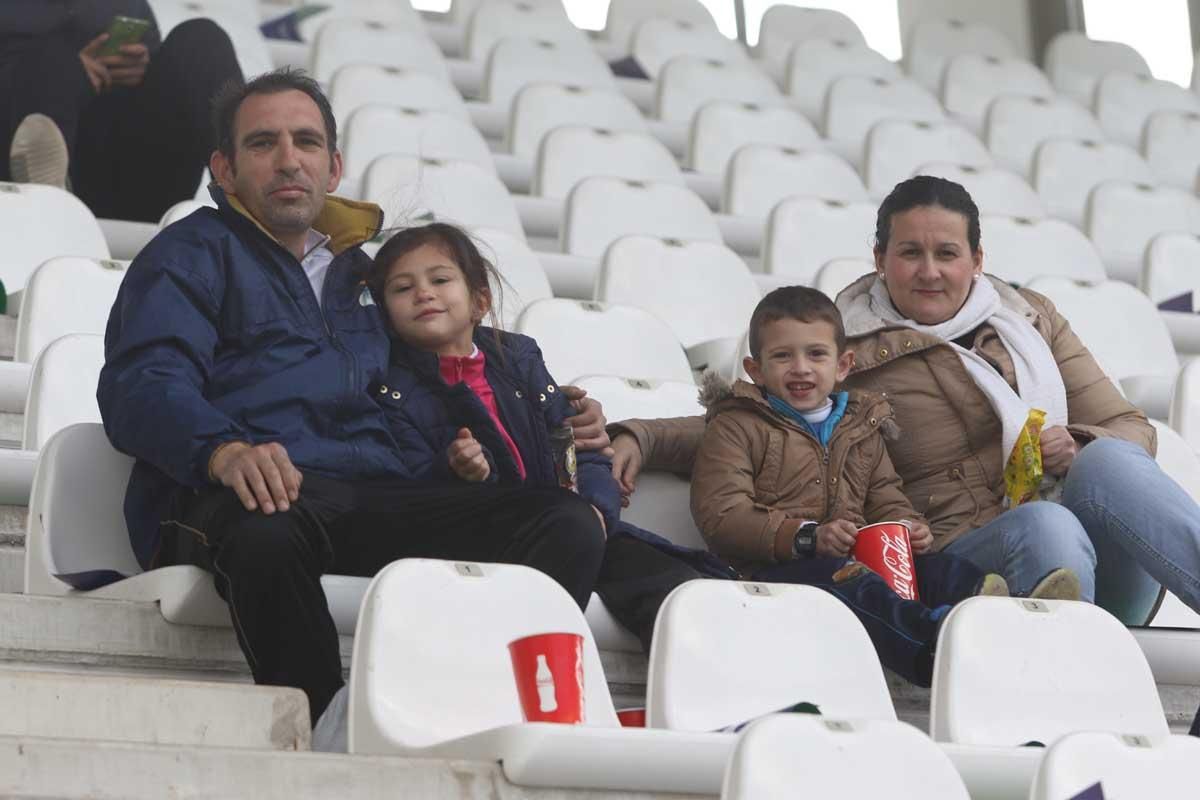 Así vivió la afición el empate del Córdoba ante el Oviedo