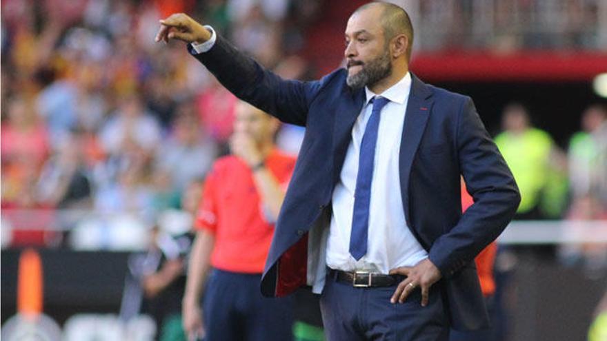 Nuno, técnico del Valencia // LOF