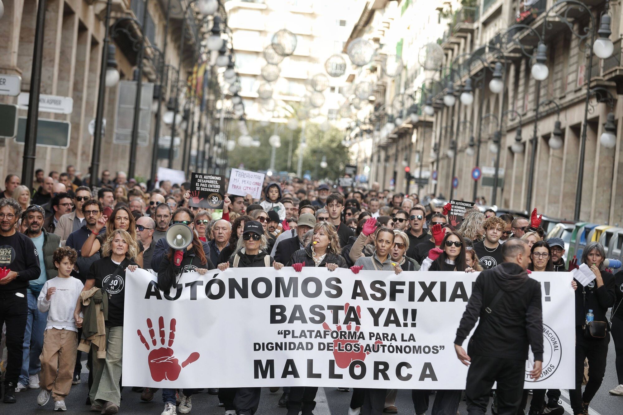 Así ha sido la manifestación de los autónomos en Palma del 30N.