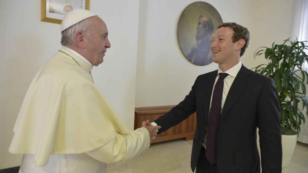 El papa con Mark Zuckerberg