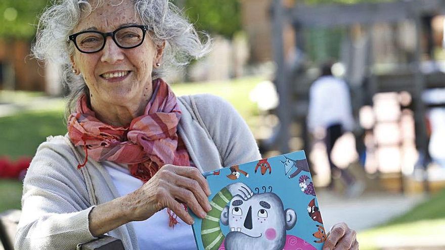Un ogro salido de clase: la obra de una profesora jubilada