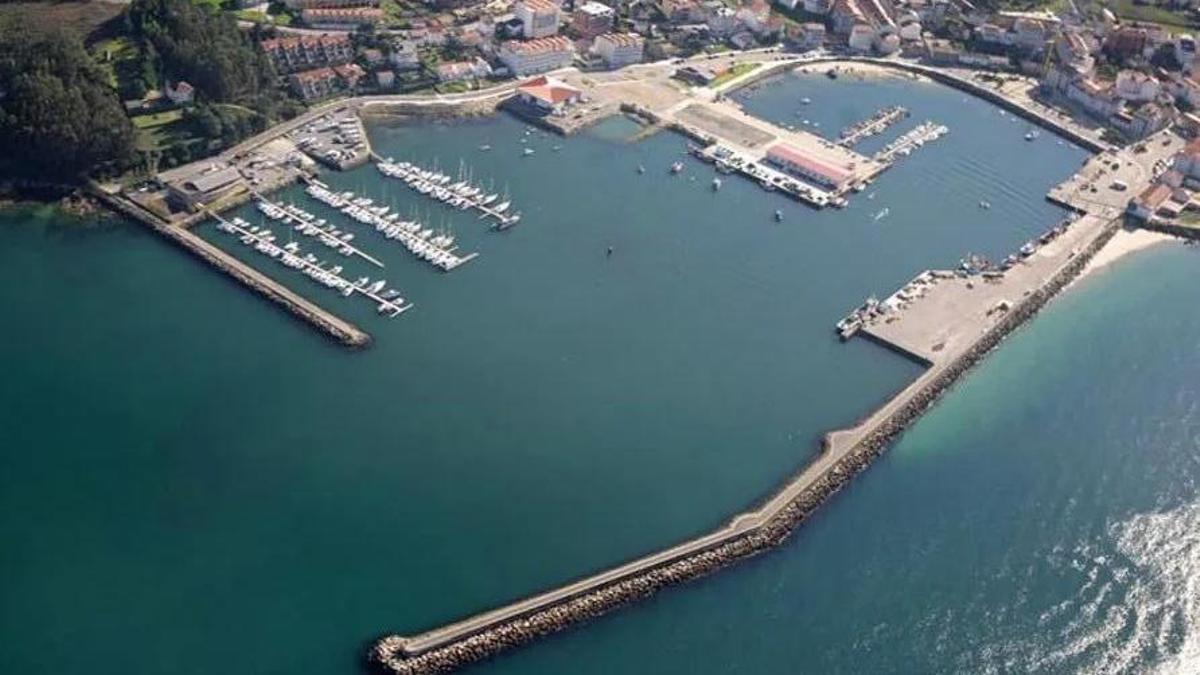 Imaxe aérea da localidade de Portosín.