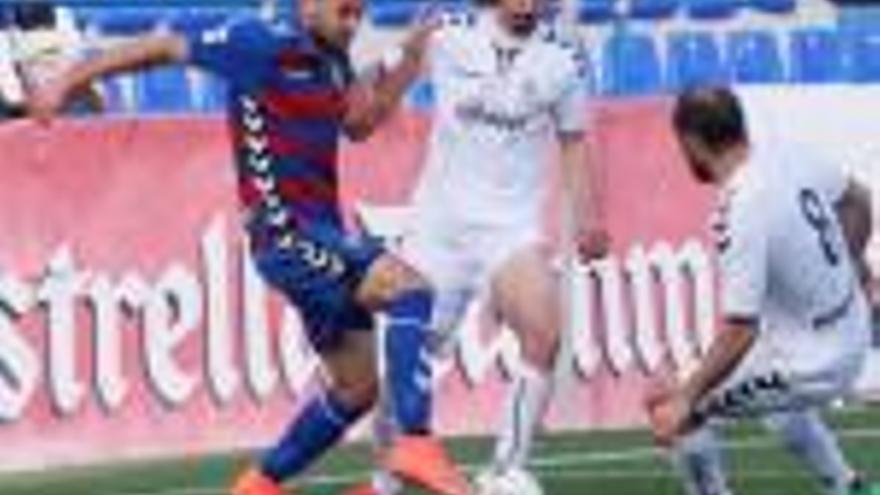 Manu Gavilán en el Llagostera-Sabadell de fa dues setmanes a Palamós.