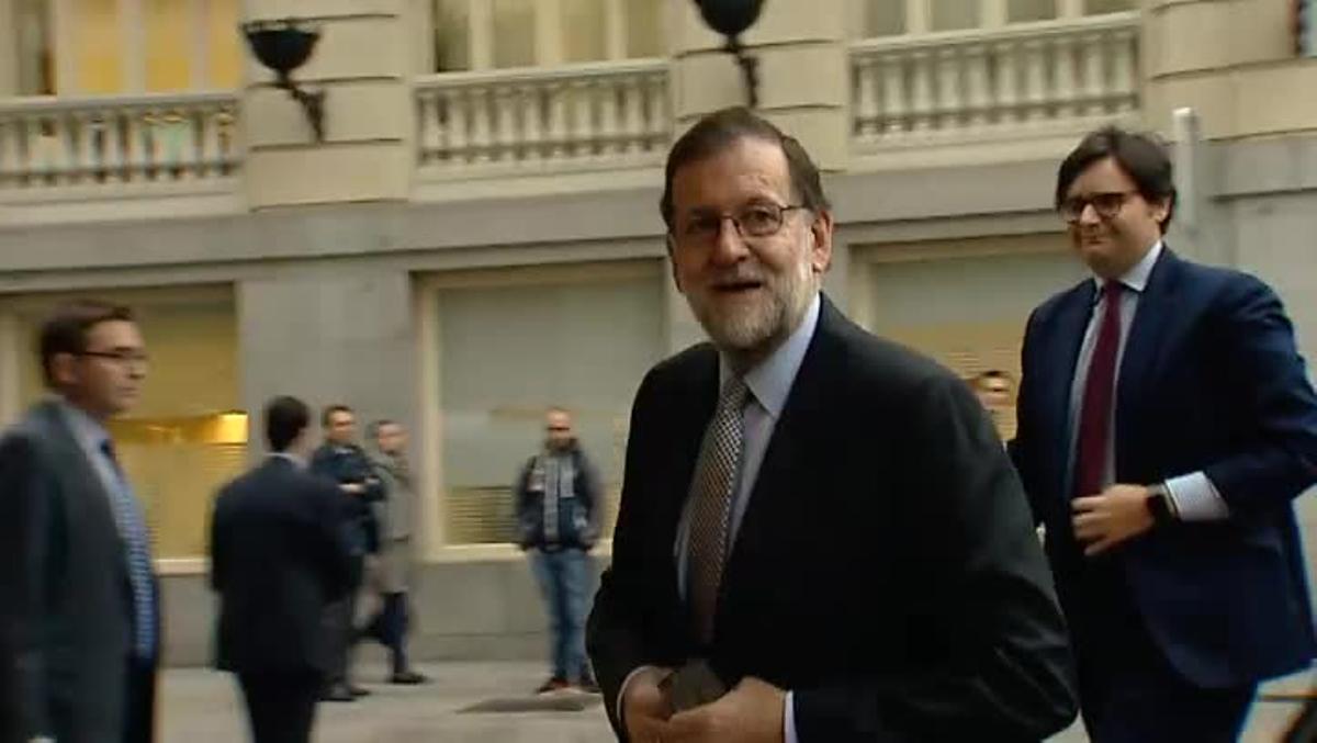 Rajoy, disposat a negociar canvis en la seva política arran de l’abstenció del PSOE.