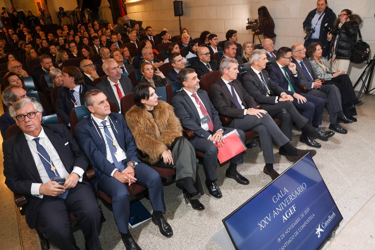 Autoridades y asistentes a la Gala organizada por la AGEF