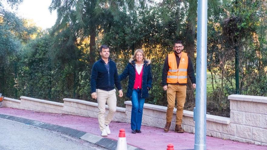 Mejoran la movilidad en una de las principales vías de Nueva Andalucía