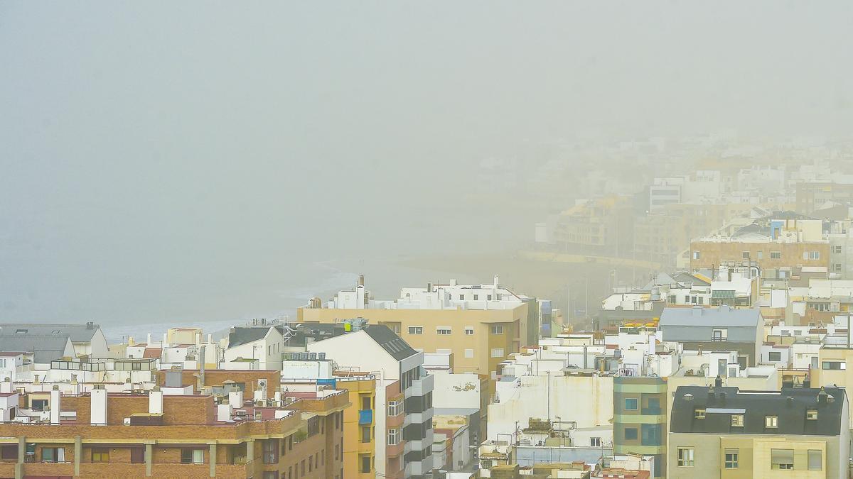 Calima en Las Palmas de Gran Canaria (14/01/2021)