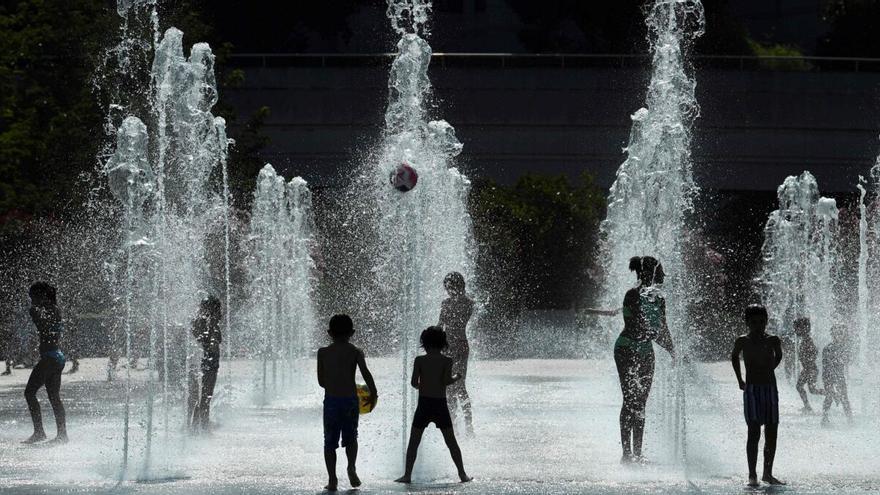 Llegan el calor intenso y las ‘noches tropicales’ a toda España