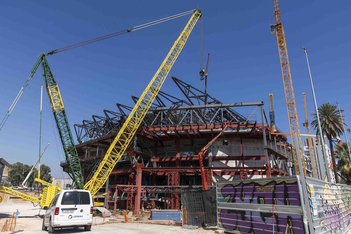 Obras pabellón Roig Arena