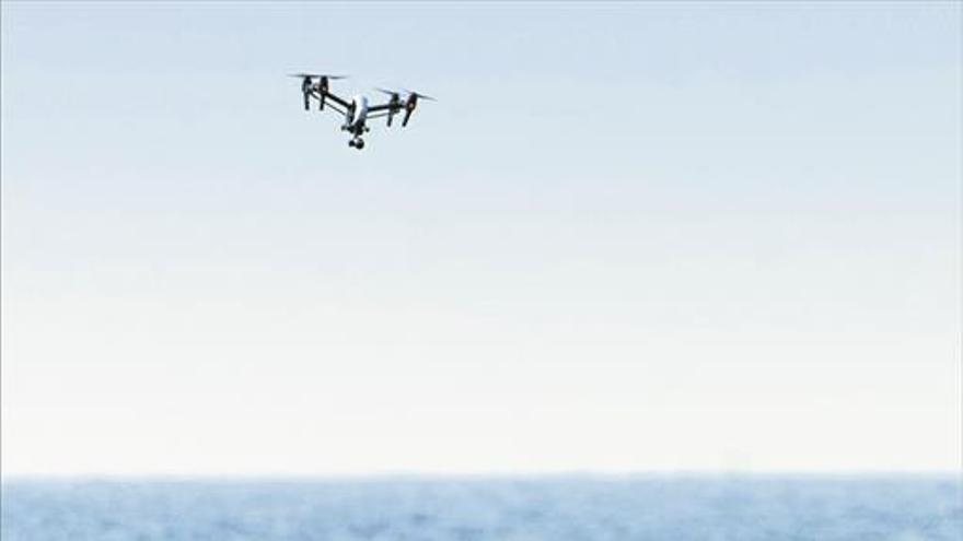 La DGT utilizará drones en las carreteras para cazar a infractores