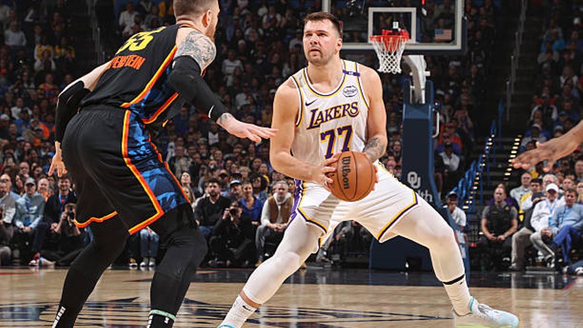 OKLAHOMA CITY, OK - APRIL 6: Luka Doncic #77 of the Los Angeles Lakers handles the ball during the game against the Oklahoma City Thunder on April 6, 2025 at Paycom Center in Oklahoma City, Oklahoma. NOTE TO USER: User expressly acknowledges and agrees that, by downloading and or using this photograph, User is consenting to the terms and conditions of the Getty Images License Agreement. Mandatory Copyright Notice: Copyright 2025 NBAE(Photo by Joe Murphy/NBAE via Getty Images)