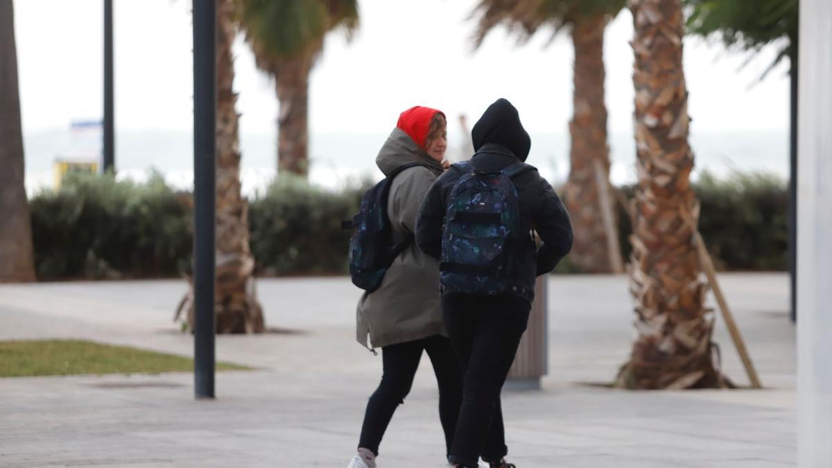 Temporal de viento y olas en la provincia de Málaga, este pasado fin de semana.