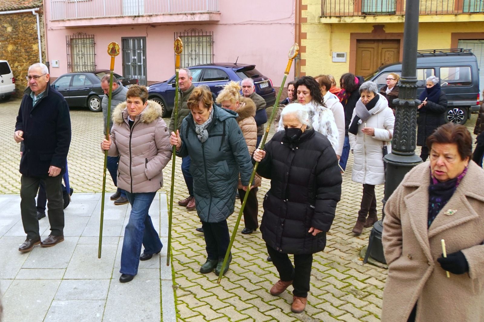 Rabanales celebra las vísperas de San Blas con la "Misa de Parida"