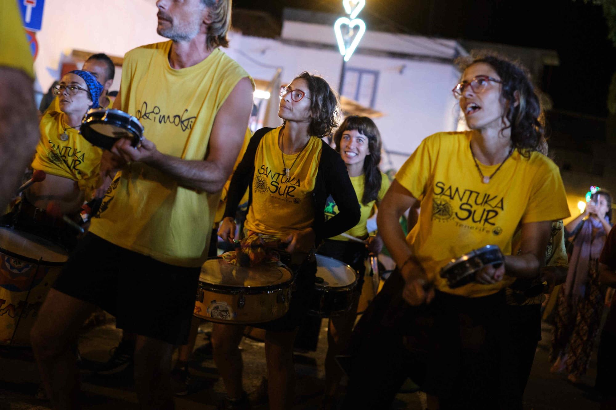 Cabalgata de carrozas por las calles de Tejina