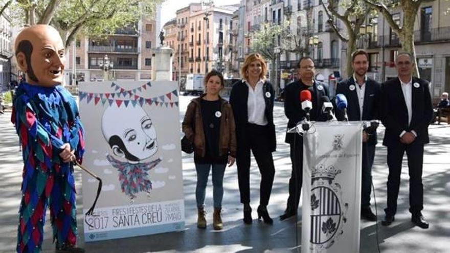 El cartell de Fires, durant la presentació ahir a la Rambla de Figueres.