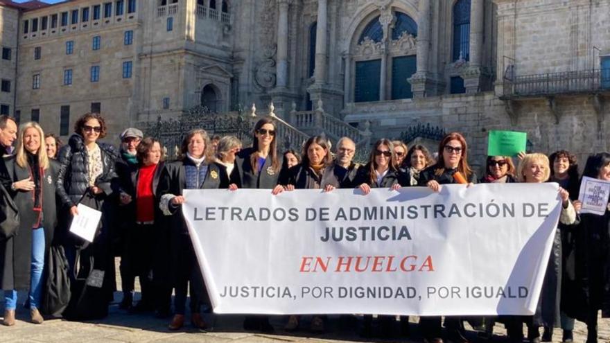 La huelga de letrados de Justicia suspende en dos meses más de 10.000 juicios y vistas en Galicia