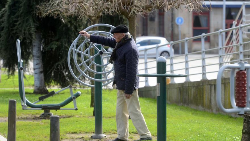 Galicia pierde casi 5.200 habitantes en 2022 y los mayores de 65 años representan ya el 26% del total