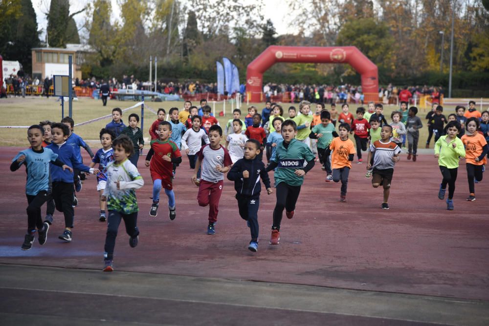 Uns 800 escolars donen relleu un any més al Cros de Manresa al Congost