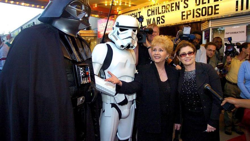 Muere la actriz Debbie Reynolds, madre de Carrie Fisher