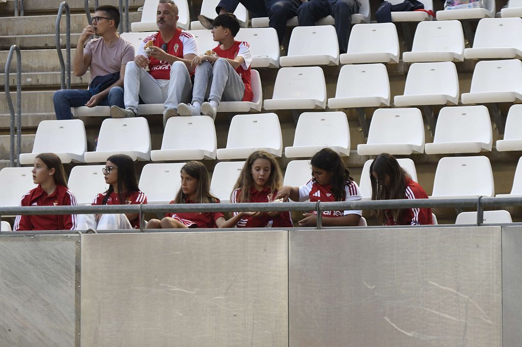 Las mejores imágenes del partido entre el Real Murcia y el Antequera