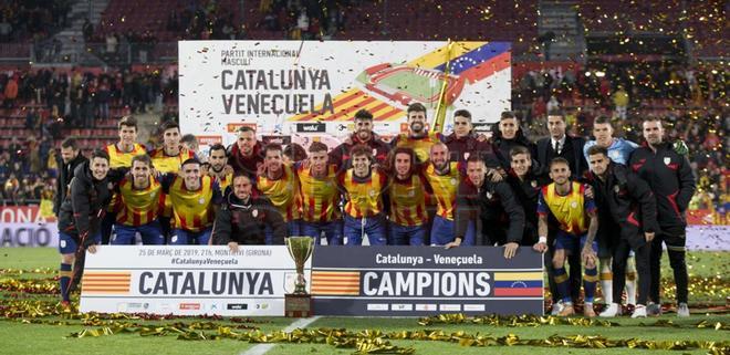 Las imágenes del partido amistoso entre las selecciones de Catalunya y Venezuela disputado en el estadio Montilivi, Girona.