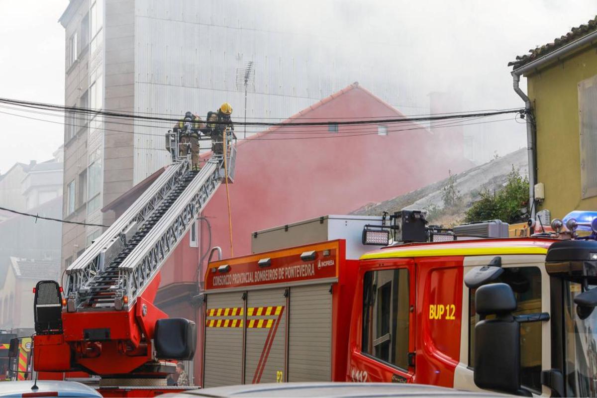 Se incendia la narcovivienda de Os Duráns, en Vilagarcía