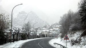 Catalunya rep les primeres nevades a més de 800 metres