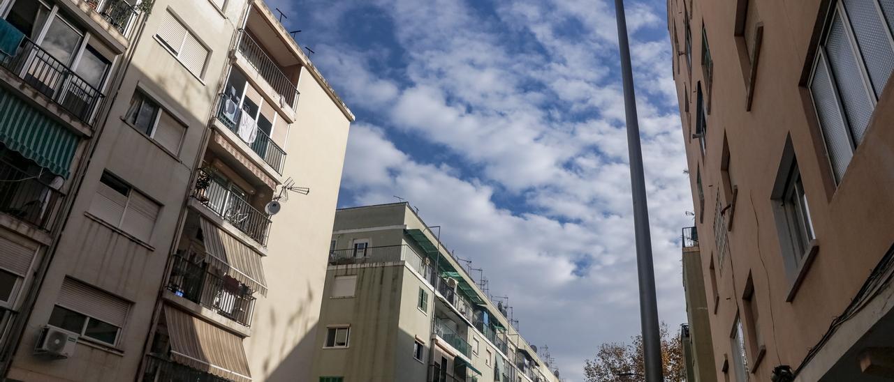 Muchas viviendas del barrio palmesano de Son Gotleu están en manos de fondos buitre.