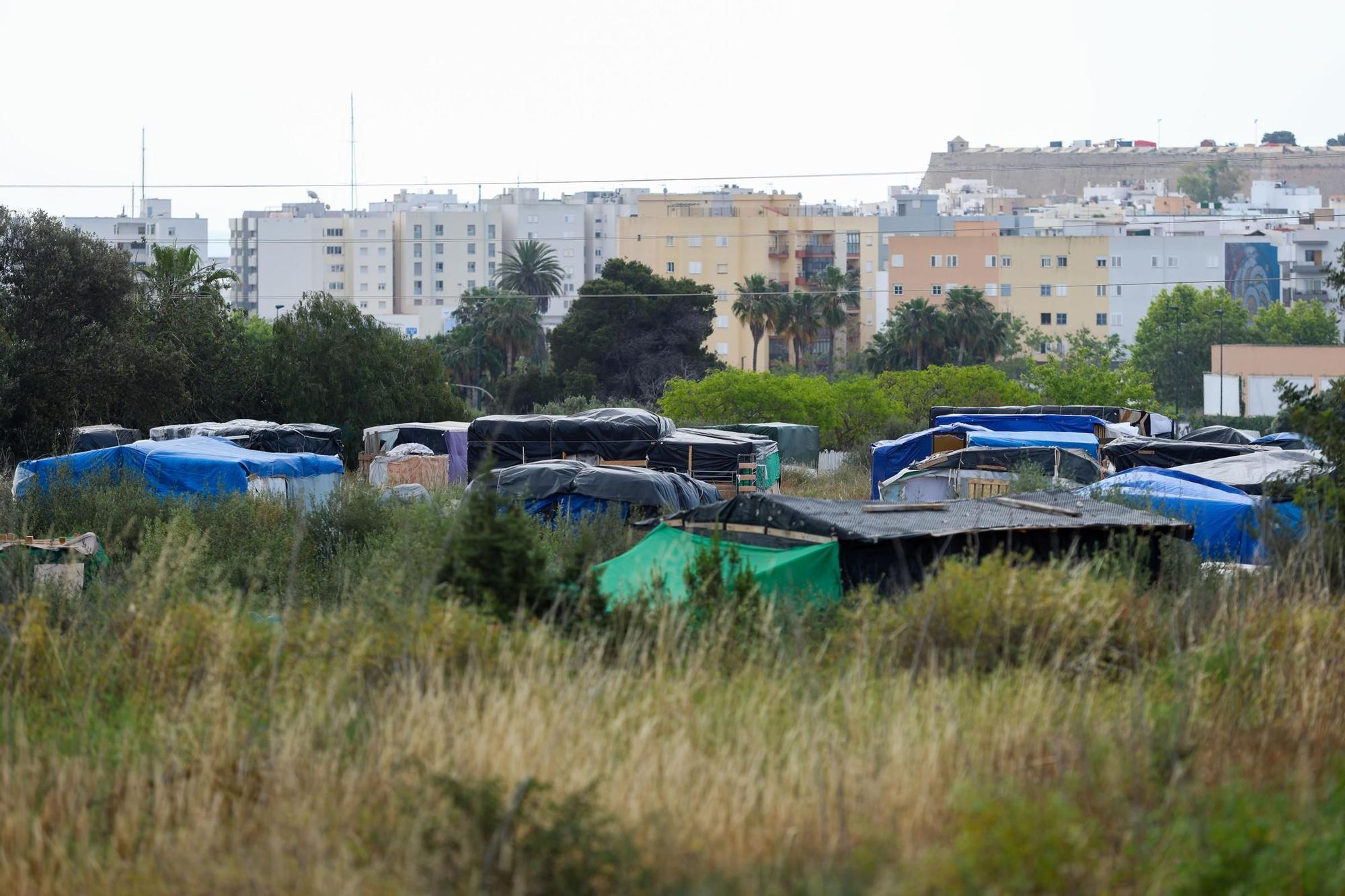 Poblado chabolista en la zona del recinto ferial de Ibiza