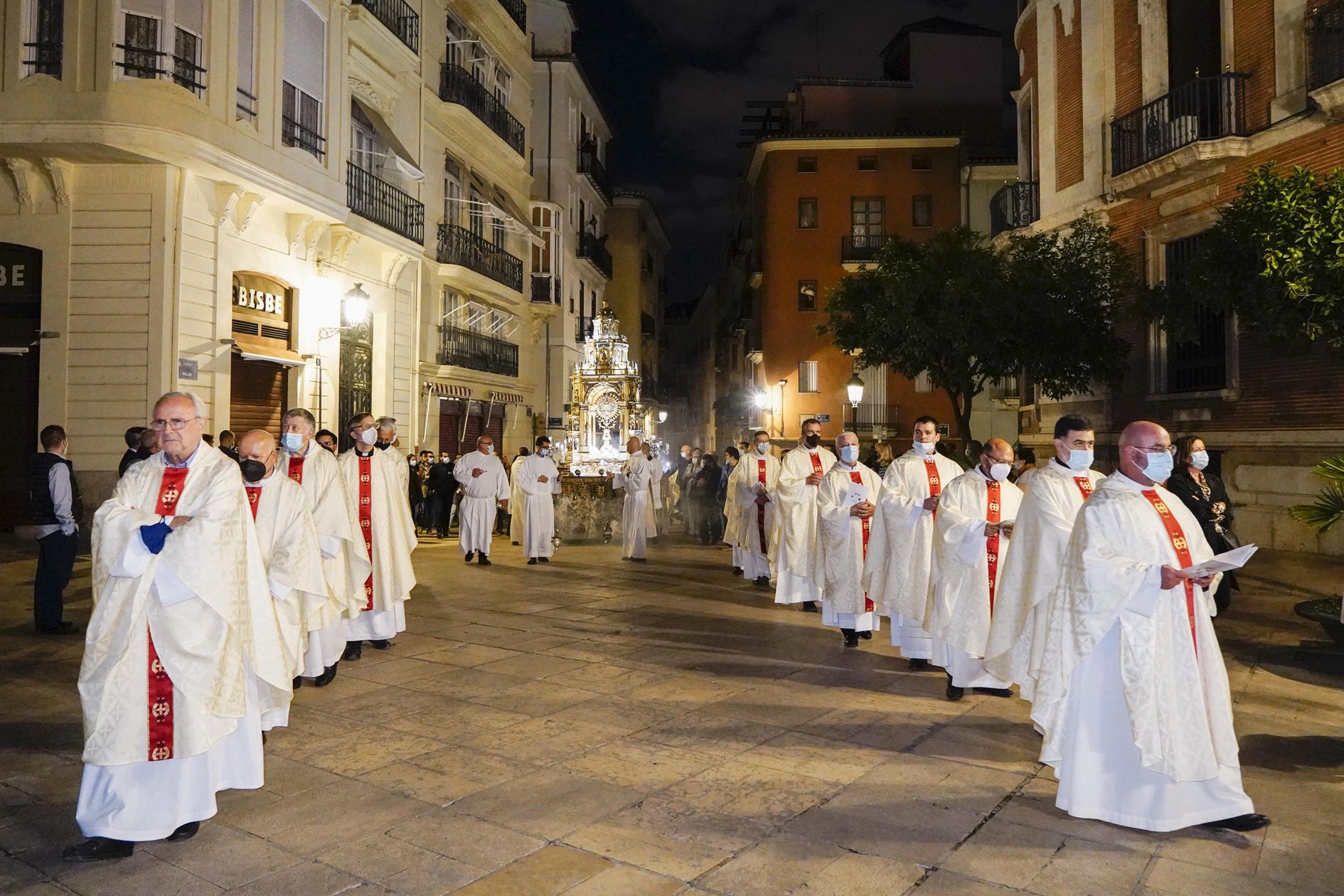 Histórica procesión nocturna de la Custodia de la Catedral
