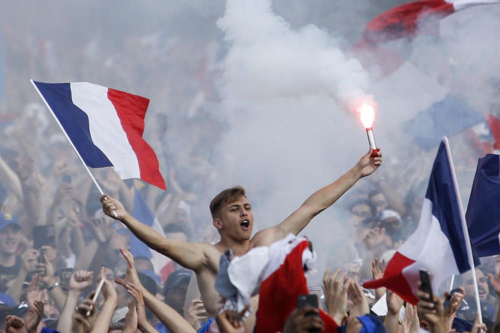 París vibra con la victoria de Francia en el Mundial