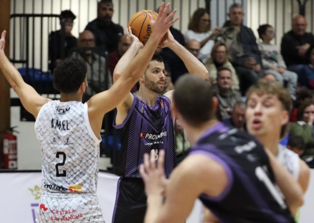 Una imagen del partido de Liga de la 1ª vuelta jugado en Gandia