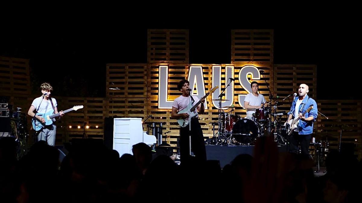 La banda Veintiuno, en el concierto que ofreció en el Polifonik.