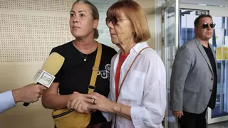 “Mi padre, Dominique Pelicot, es un monstruo”: Caroline Darian lleva la sumisión química al Parlamento francés