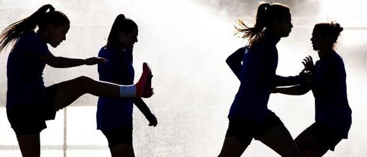 Visados parados, fichajes frustrados en el fútbol femenino