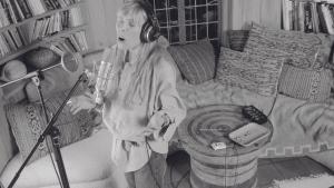 La artista canadiense Joni Mitchell.