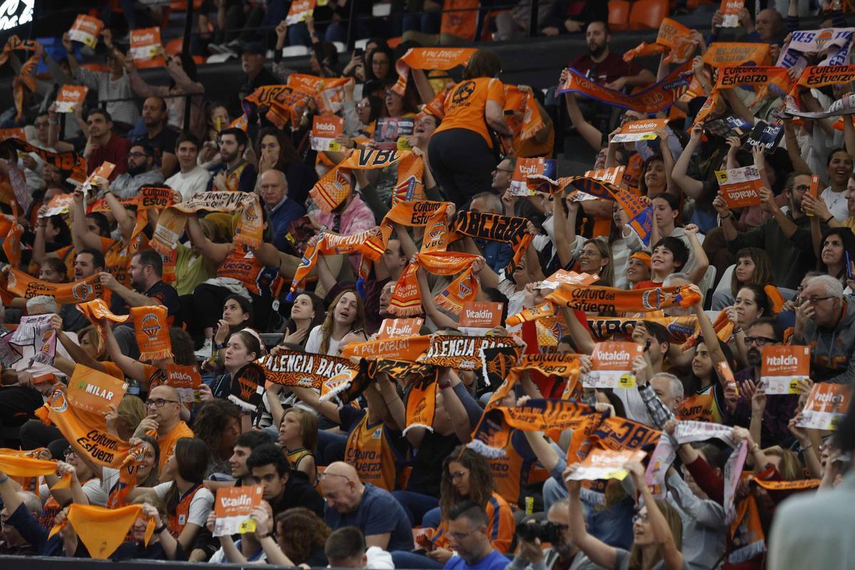 Valencia Basket - Perfumerías Avenida
